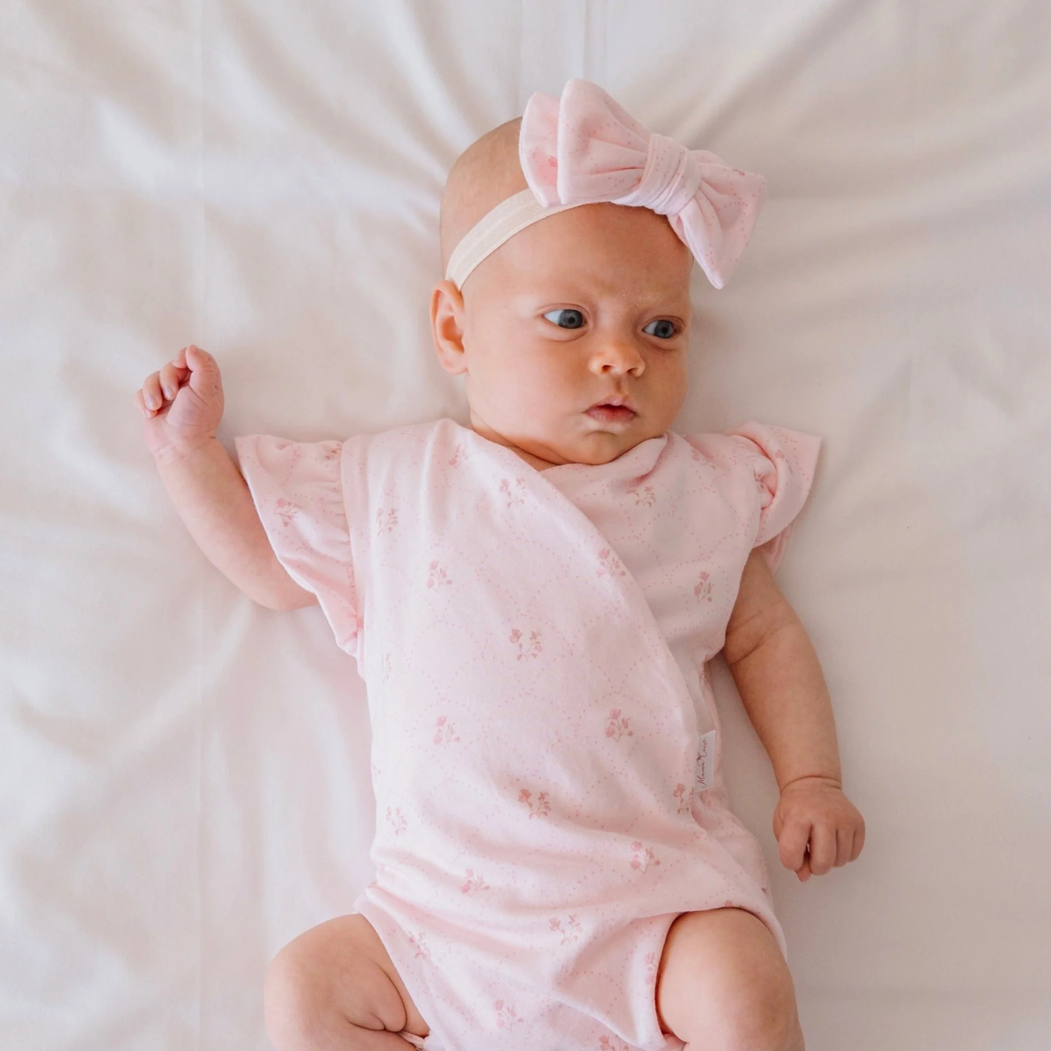 FLUTTER SLEEVE ONESIE OUTFIT BUNDLE in Bamboo Cotton - Image 7