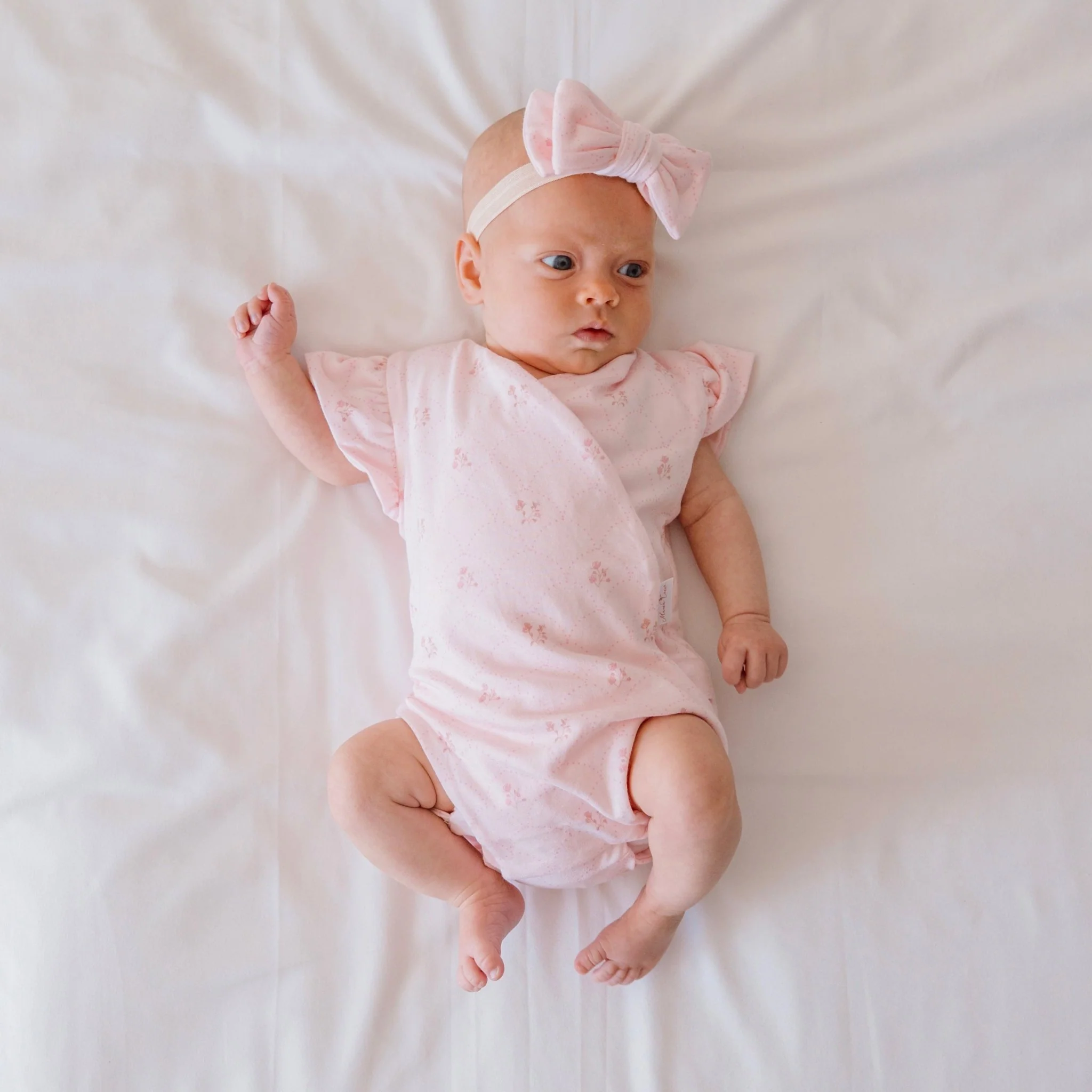 FLUTTER SLEEVE WINGED BODYSUIT - Image 3