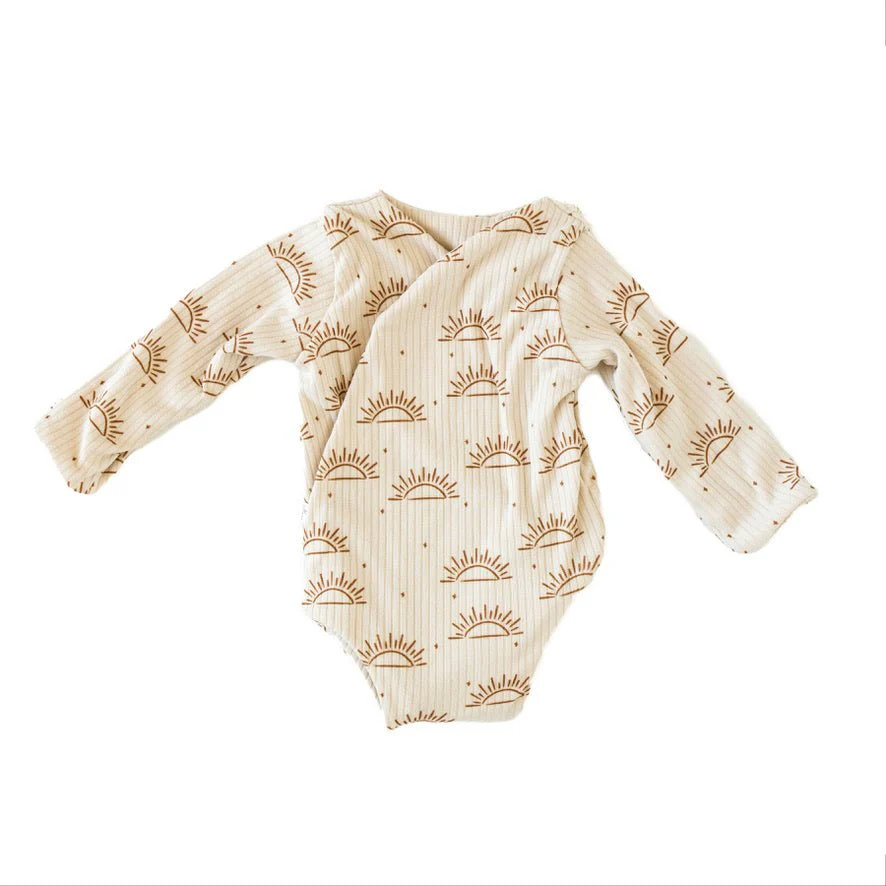 LONG SLEEVE NEWBORN ESSENTIALS BUNDLE in Classic Brushed - Image 6
