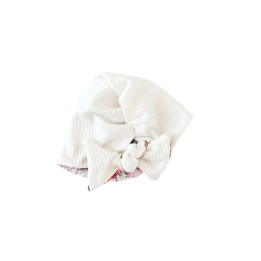 RUCHED BEANIE WITH BOW - Image 12