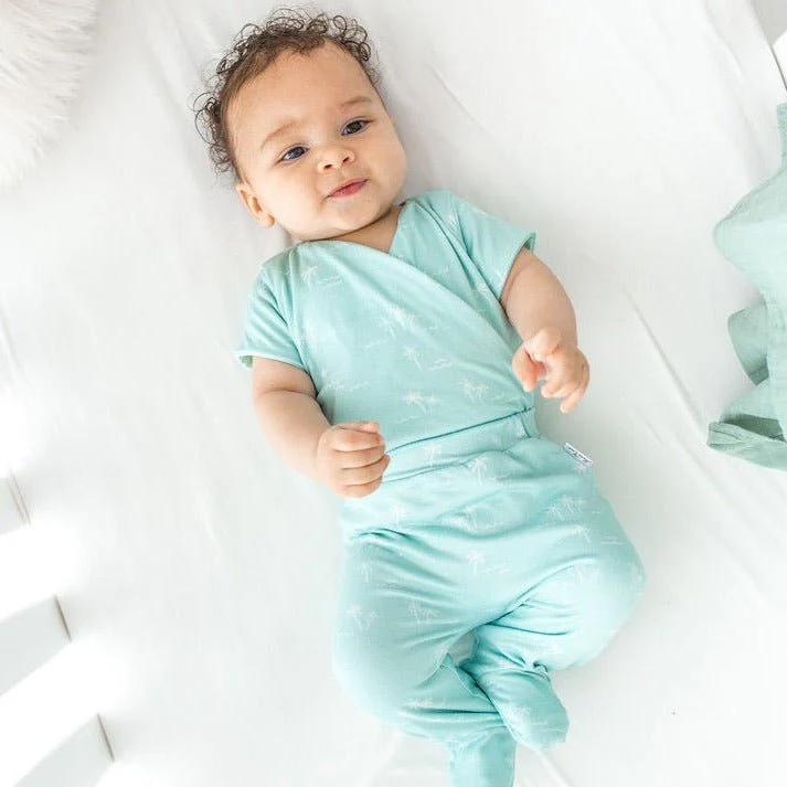 SHORT SLEEVE NEWBORN ESSENTIALS BUNDLE in Classic Brushed - Image 22